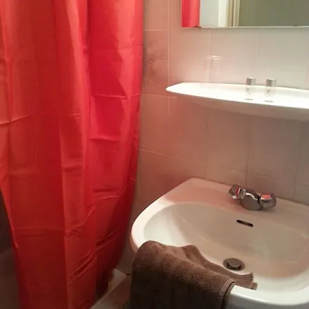 Du Bourg Hotel