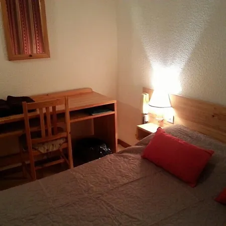 Hotel Du Bourg 2*