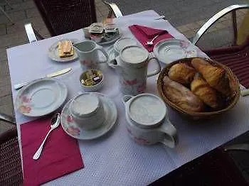 Du Bourg Ugine
