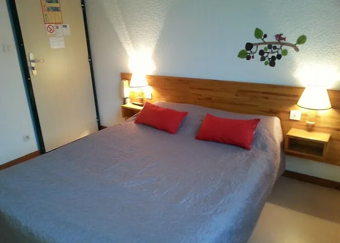 Du Bourg Ugine